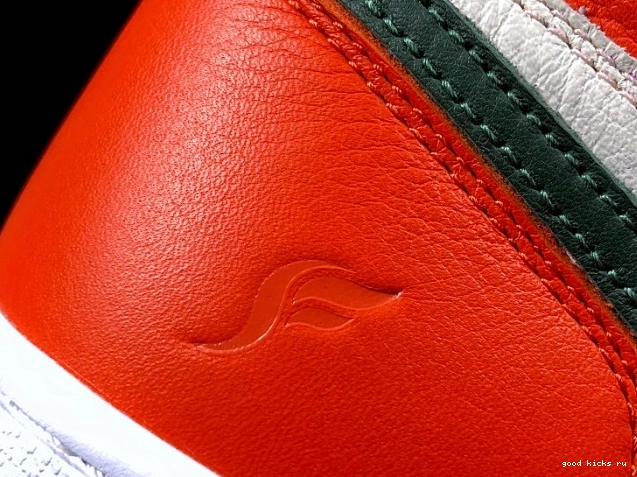 x AV3905-138 SoleFly High Retro OG Jordan 1 Fir-Team Air Sail Orange 0822